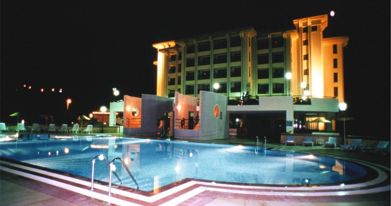 Medis Resort Hotel Ildir Eksteriør billede