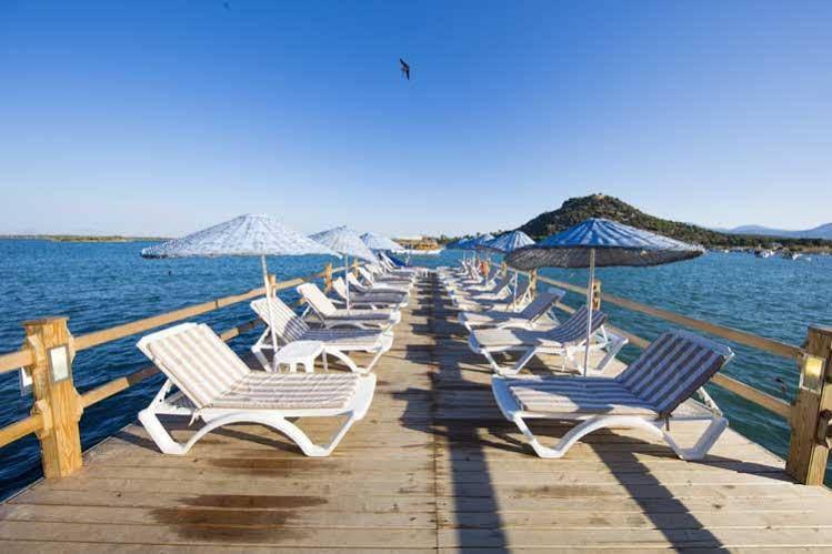 Medis Resort Hotel Ildir Eksteriør billede